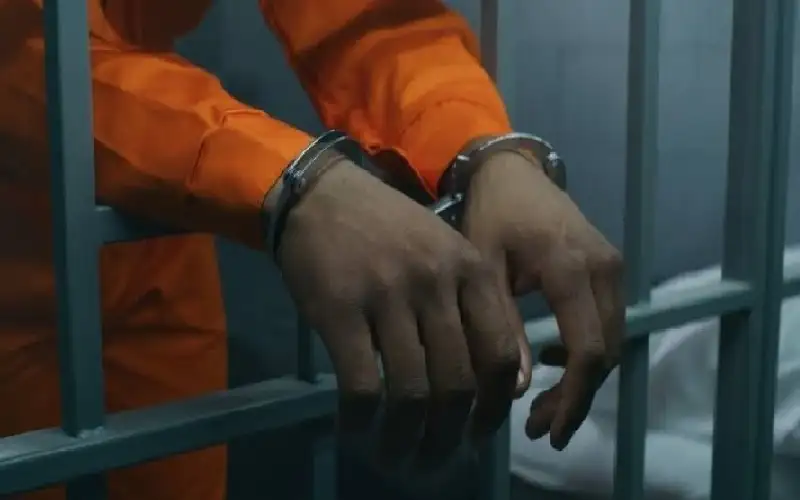 القبض على برازيلي احتجز زوجته وأطفاله