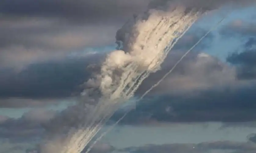 حزب الله يعلن قصف قاعدة عسكرية