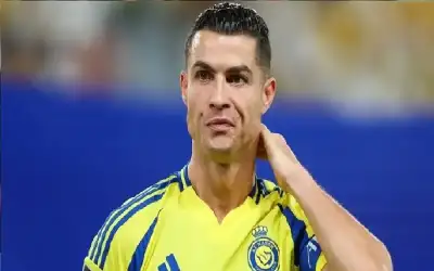 اعتذر بعدها.. كريستيانو للحكم مارتينيز: نحن
