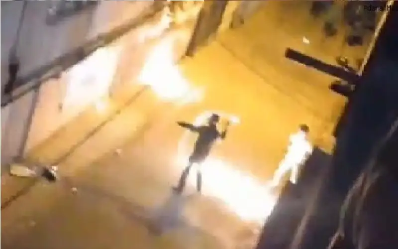 تركي يهاجم زوجته بقنابل مولوتوف