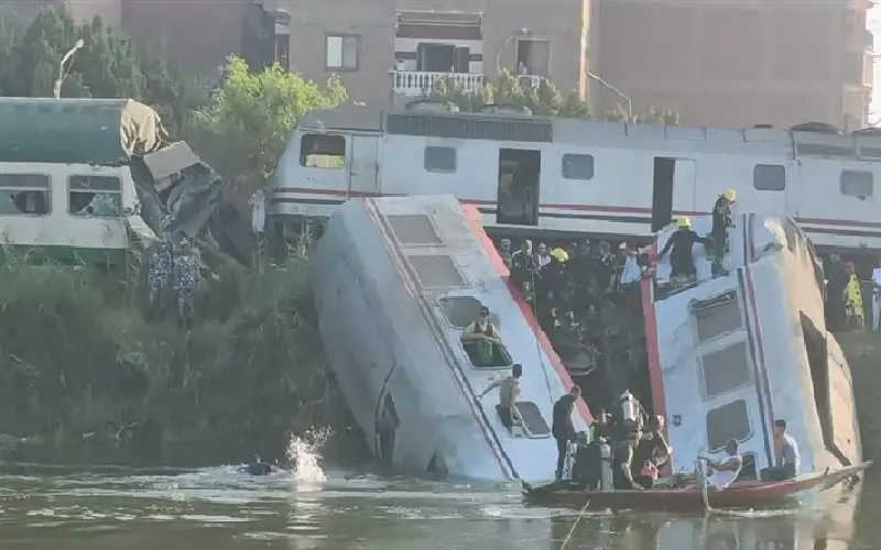 تصادم قطارين يخلف 20 مصابا في