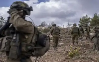 هآرتس العبرية: 25 جنديا إسرائيليا أصيبوا