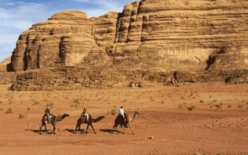 5.571 مليار دولار الدخل السياحي لنهاية