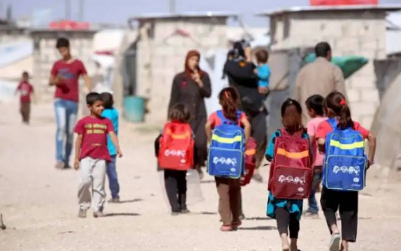 اعفاء اللاجئين غير السوريين من شروط