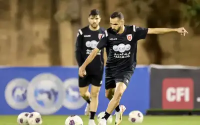 المنتخب الوطني يلتقي نظيره العماني بتصفيات