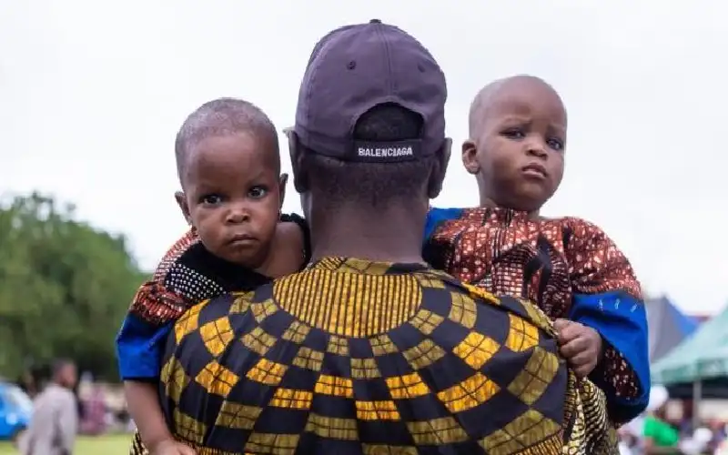 صور مذهلة من عاصمة التوائم في