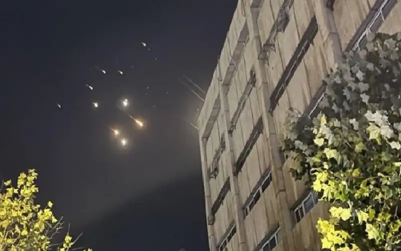 قائد الحرس الثوري: سنضرب إسرائيل بشكل