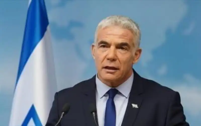 لابيد: علينا السعي للتوصل إلى اتفاق