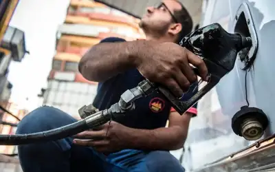 الحكومة المصرية ترفع أسعار الوقود للمرة