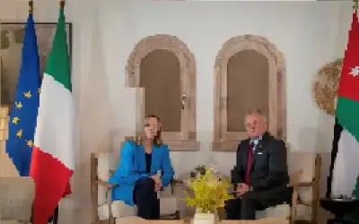 الملك يبحث مع رئيسة الوزراء الإيطالية