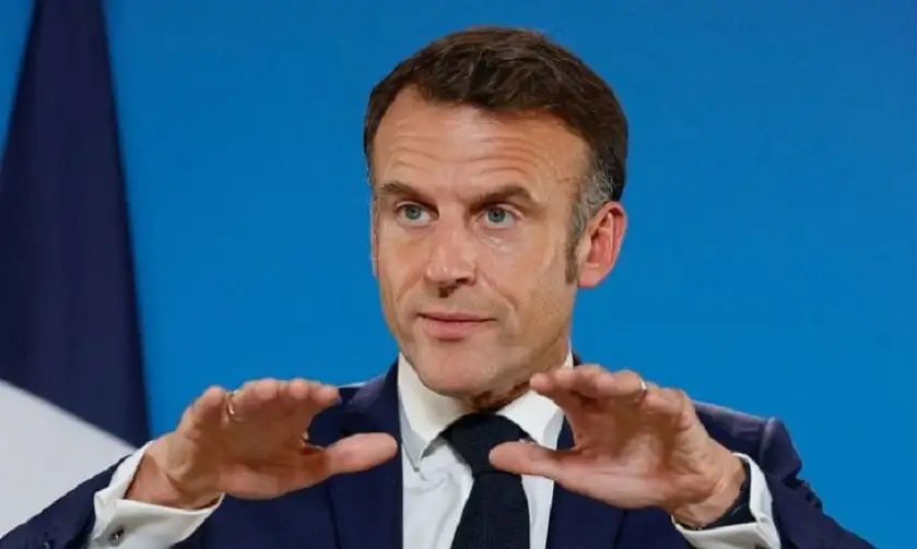 ماكرون يوبخ الوزراء والإعلام بسبب حديث