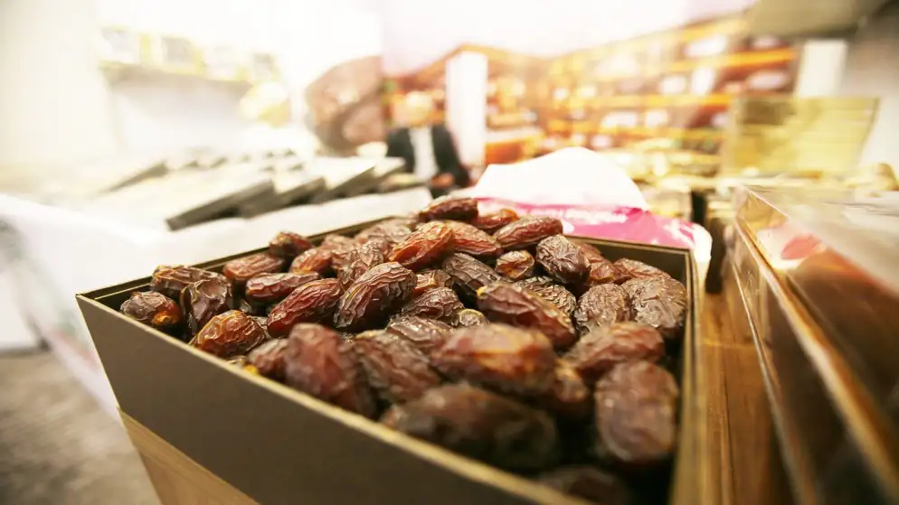 100 طن صادرات التمور الأردنية لقطر