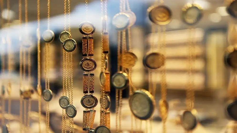 استقرار سعر الذهب عيار 21 عند