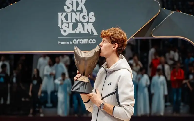 سينر: ألكاراز يدفعني لتقديم الأفضل