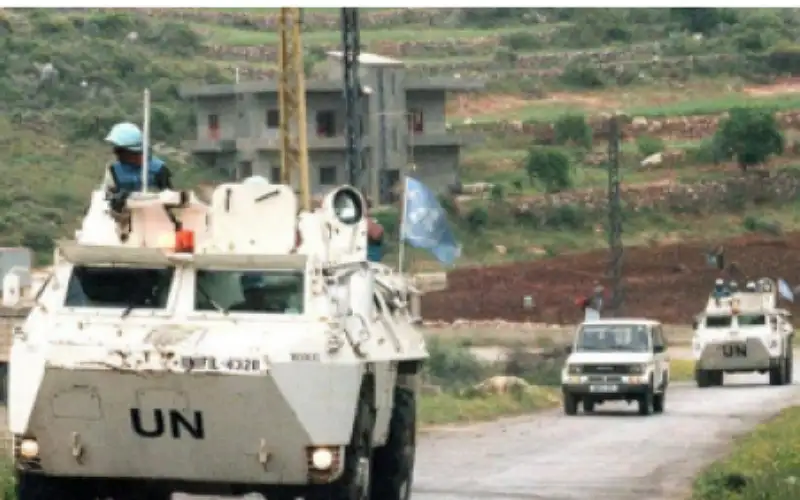 الجيش الإسرائيلي يهدم برجا لليونيفيل في