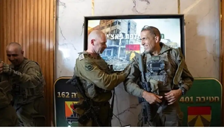 5 معلومات هامة عن العقيد الذي