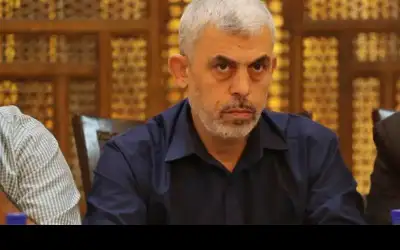 السنوار .. منع أطفاله من وسائل