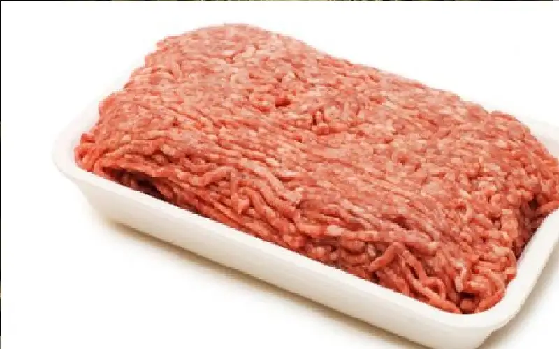 اللحم المفروم يتفوق على البروتينات النباتية