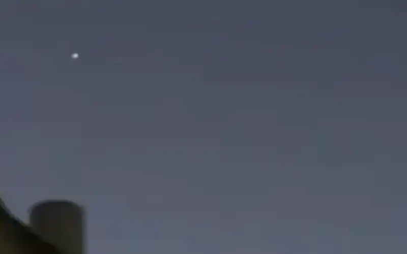 مسيرة لبنانية تخترق الأجواء الإسرائيلية وتنفجر