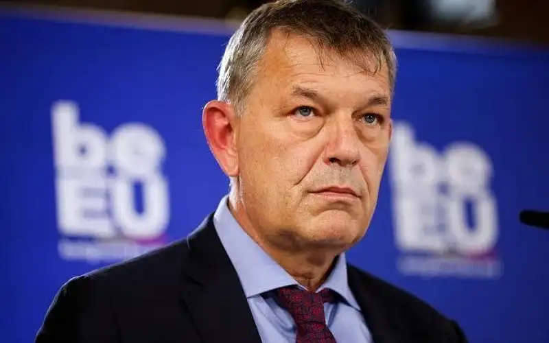 لازاريني: رائحة الموت في كل مكان