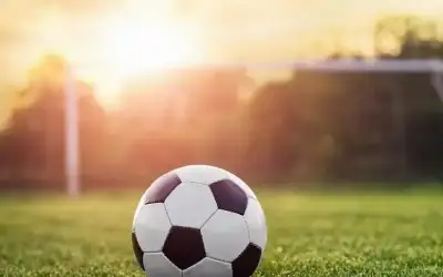 منتخب الناشئين ينهي تدريباته للقاء هونغ