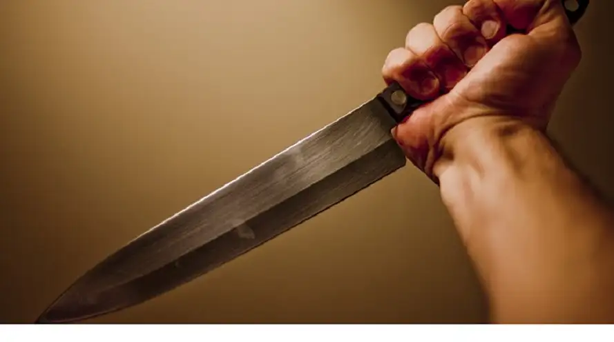 رجل من جنسية اجنبية يقتل زوجته