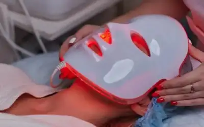 أسرار علاج البشرة بالضوء