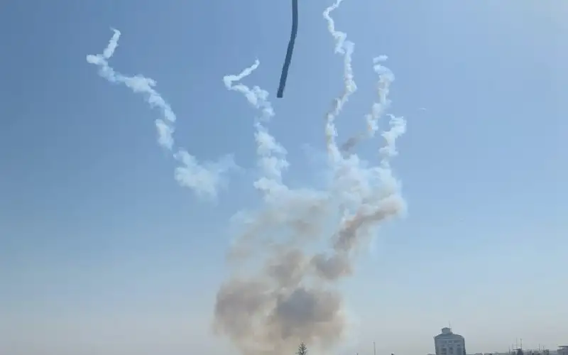 خلال دقائق .. حزب الله يطلق