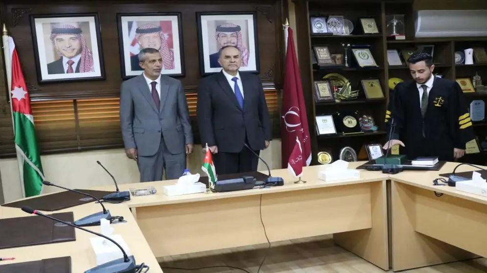 85 محاميا يؤدون اليمين القانونية أمام