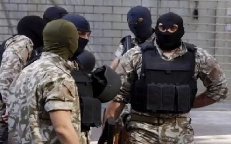 صحيفة: السلطات اللبنانية تتعرض لضغوط خارجية