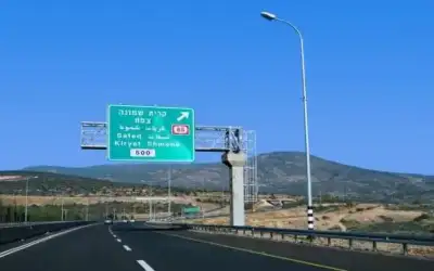 جيش الاحتلال الإسرائيلي يخفف قيود أمنية