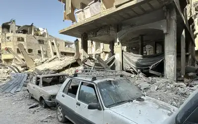 استشهاد 30 فلسطينيا على الأقل في