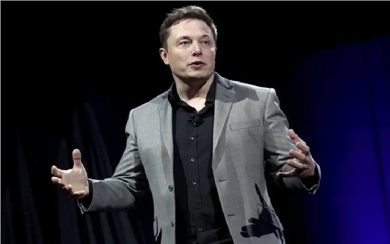 إيلون ماسك: ترامب ليس هتلر وموسوليني