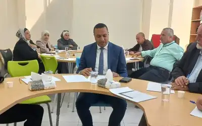 مركز زها الثقافي يعقد لقاء حواريا