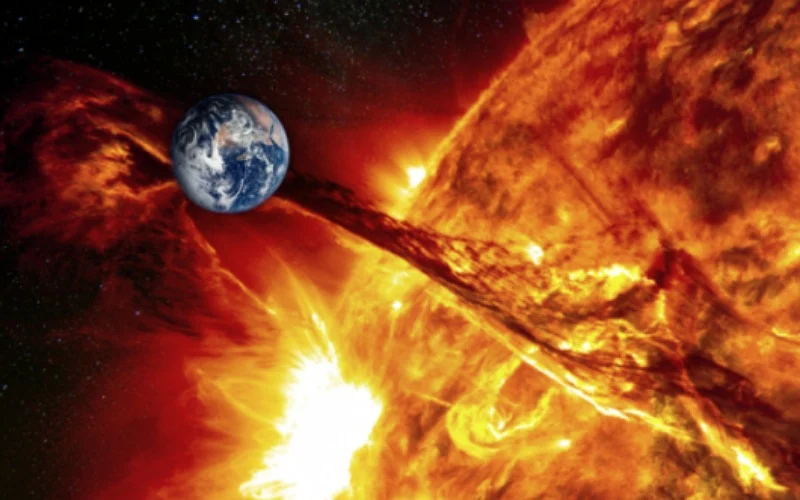 الأرض تتعرض لعاصفة مغناطيسية