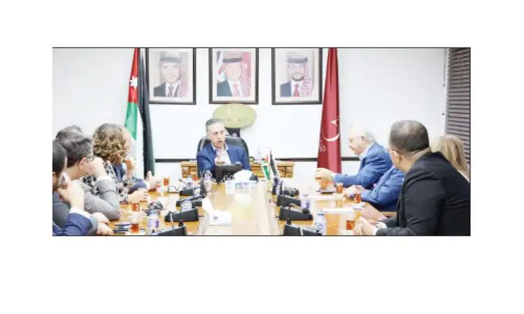 الصناعة: تعزيز تنافسية المنتج الوطني وزيادة