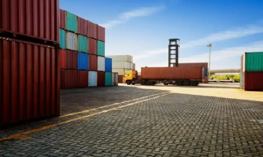 674 مليون دينار فائض الميزان التجاري