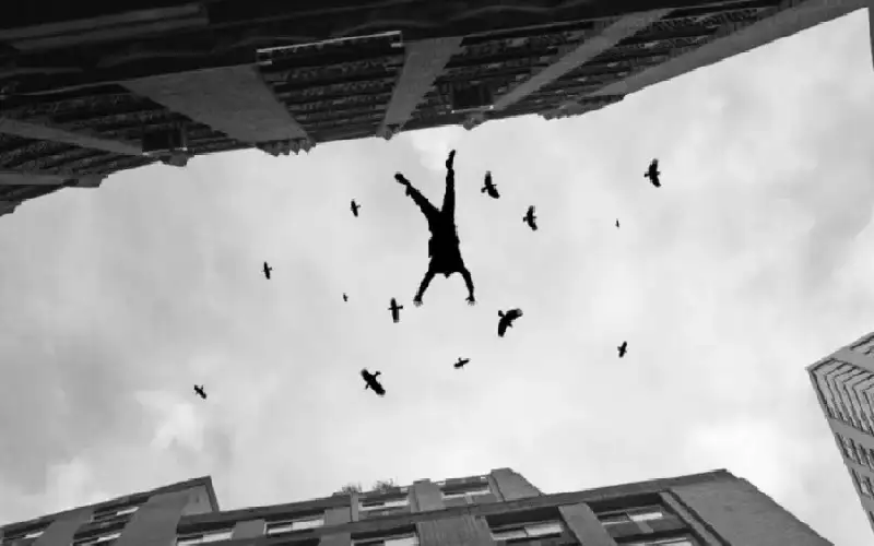 نهاية صادمة للص مصري.. طارده الأهالي