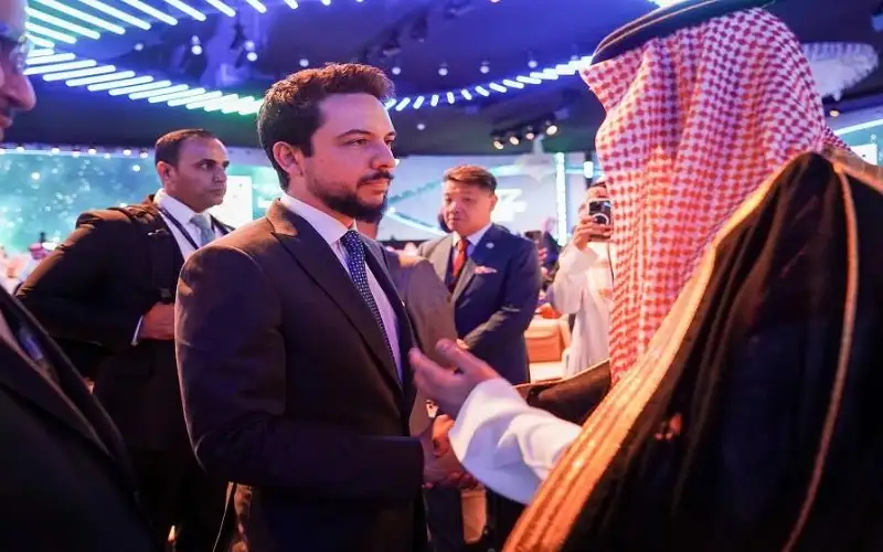 ولي العهد يشارك بأعمال مؤتمر مبادرة