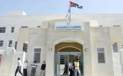 إصدار أكثر من 450 ألف بطاقة