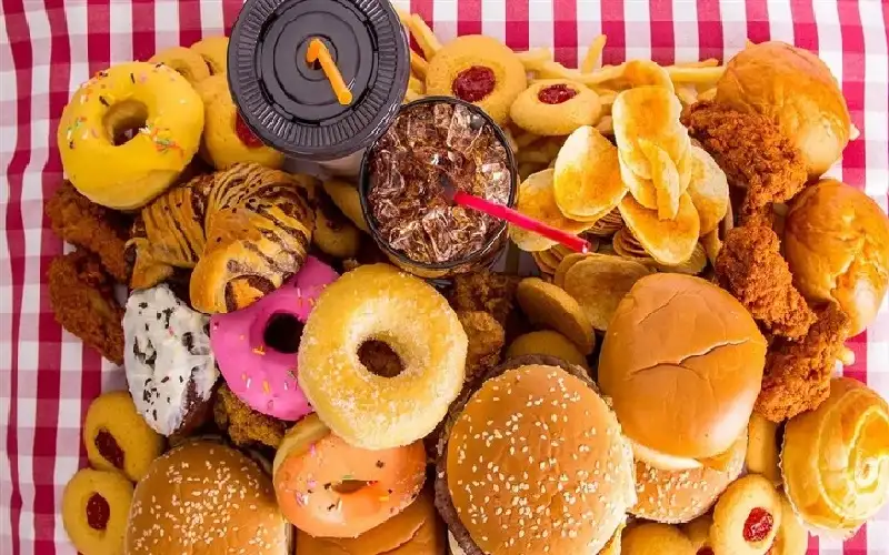 رأي طبي: تجنب هذه الأطعمة لتتفادى