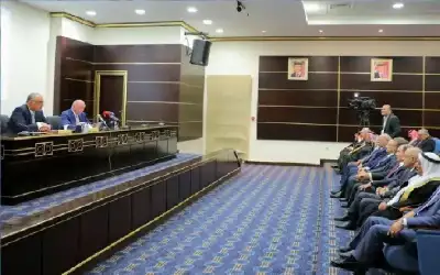 رئيس وأعضاء مجلس الأعيان يؤدون اليمين