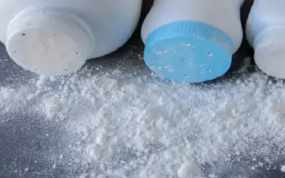 الولايات المتحدة.. سحب بودرة أطفال ملوثة