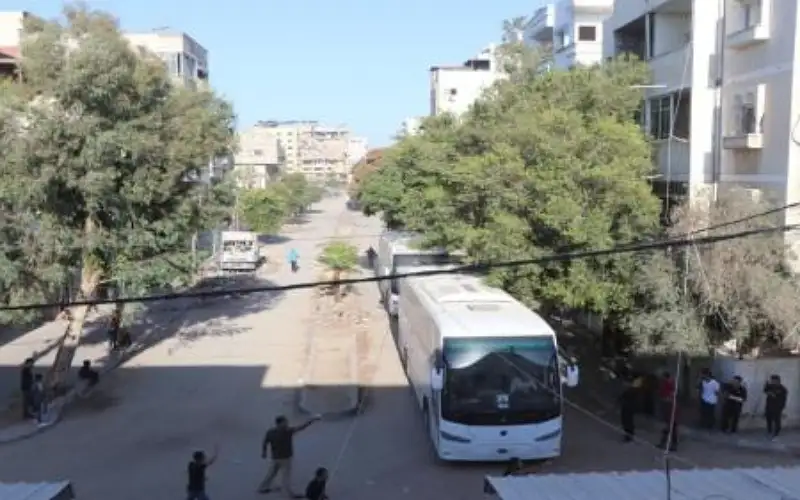 وصول طواقم المستشفى الميداني الأردني غزة80