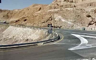 وسائل إعلام إسرائيلية: إغلاق طريق إيلات