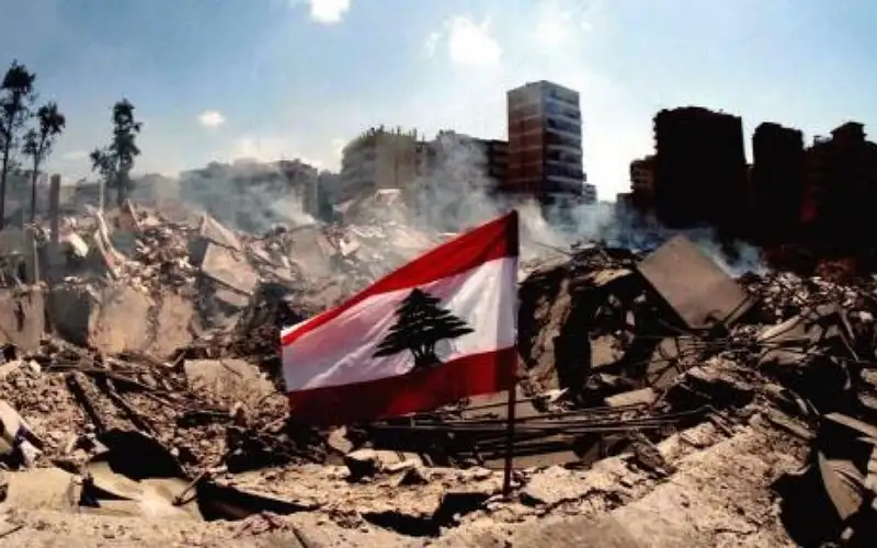 11 إصابة في غارة إسرائيلية على