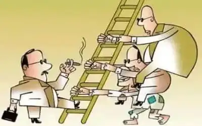 مسؤول سابق يتبعر معارضة .. في