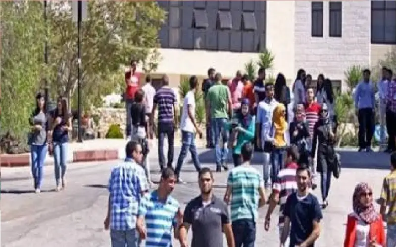 البدور يطالب بتأخير دوام الجامعات أسوة