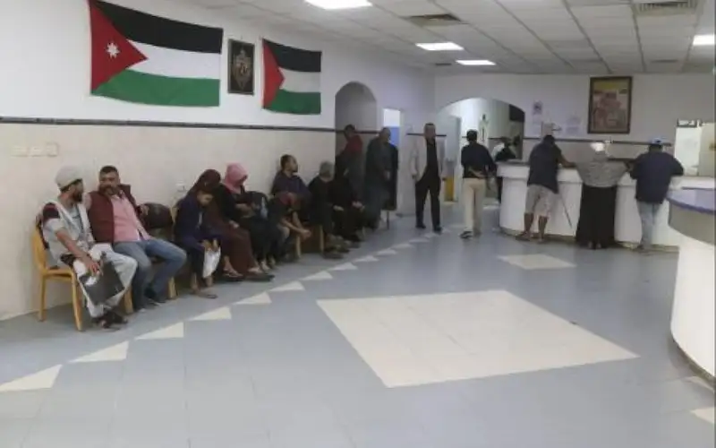 طواقم المستشفى الميداني الأردني غزة 80