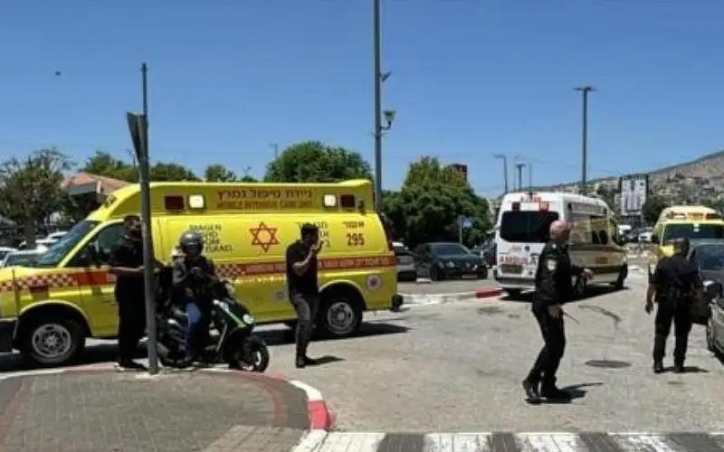 مقتل إسرائيلي متأثرا بإصابته بشظايا صاروخية